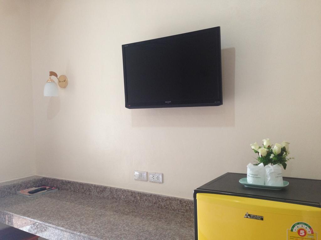 Np Residence Nakhon Phanom Habitación foto