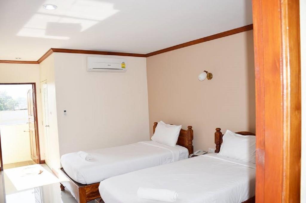 Np Residence Nakhon Phanom Habitación foto