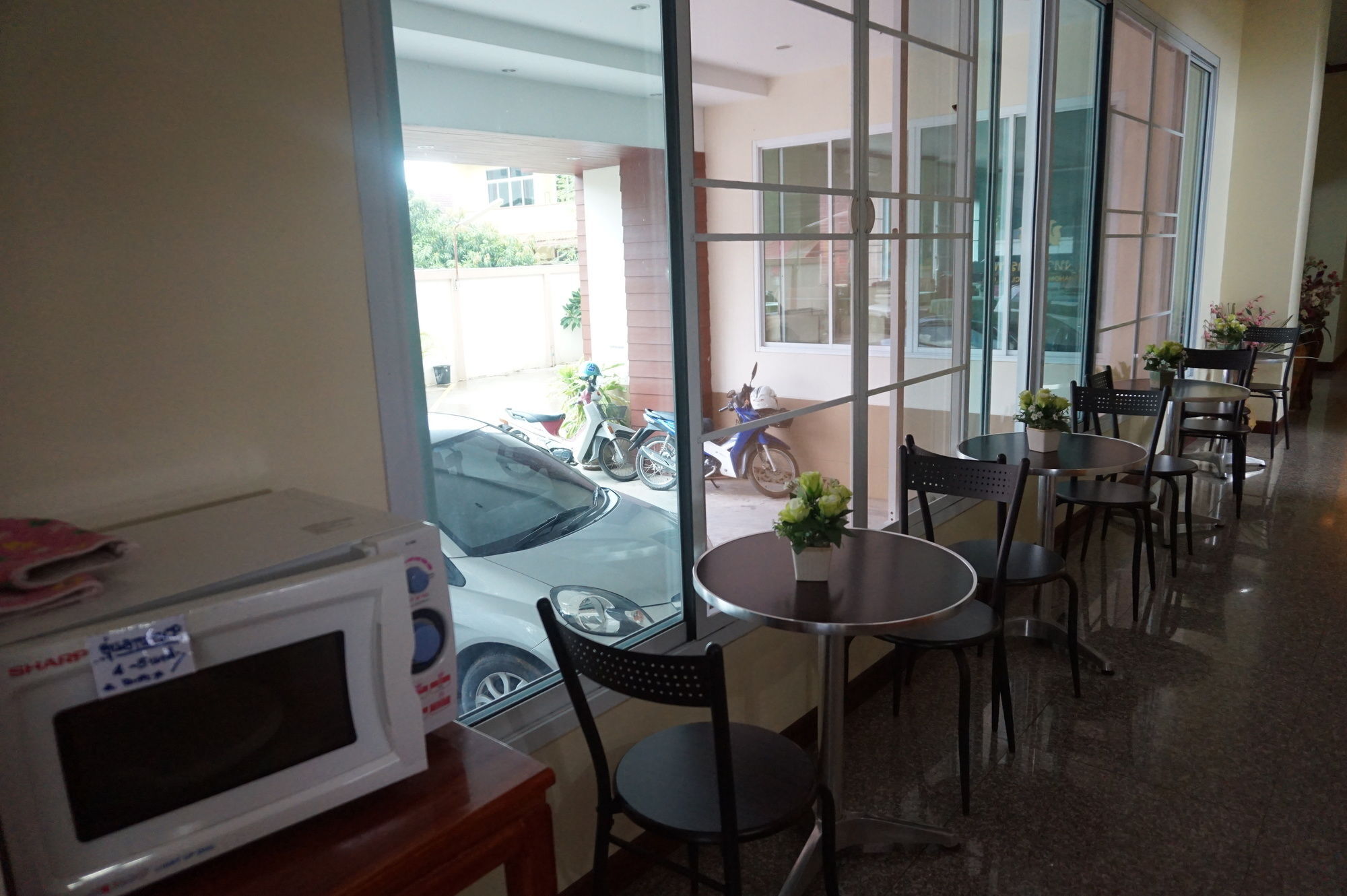 Np Residence Nakhon Phanom Exterior foto