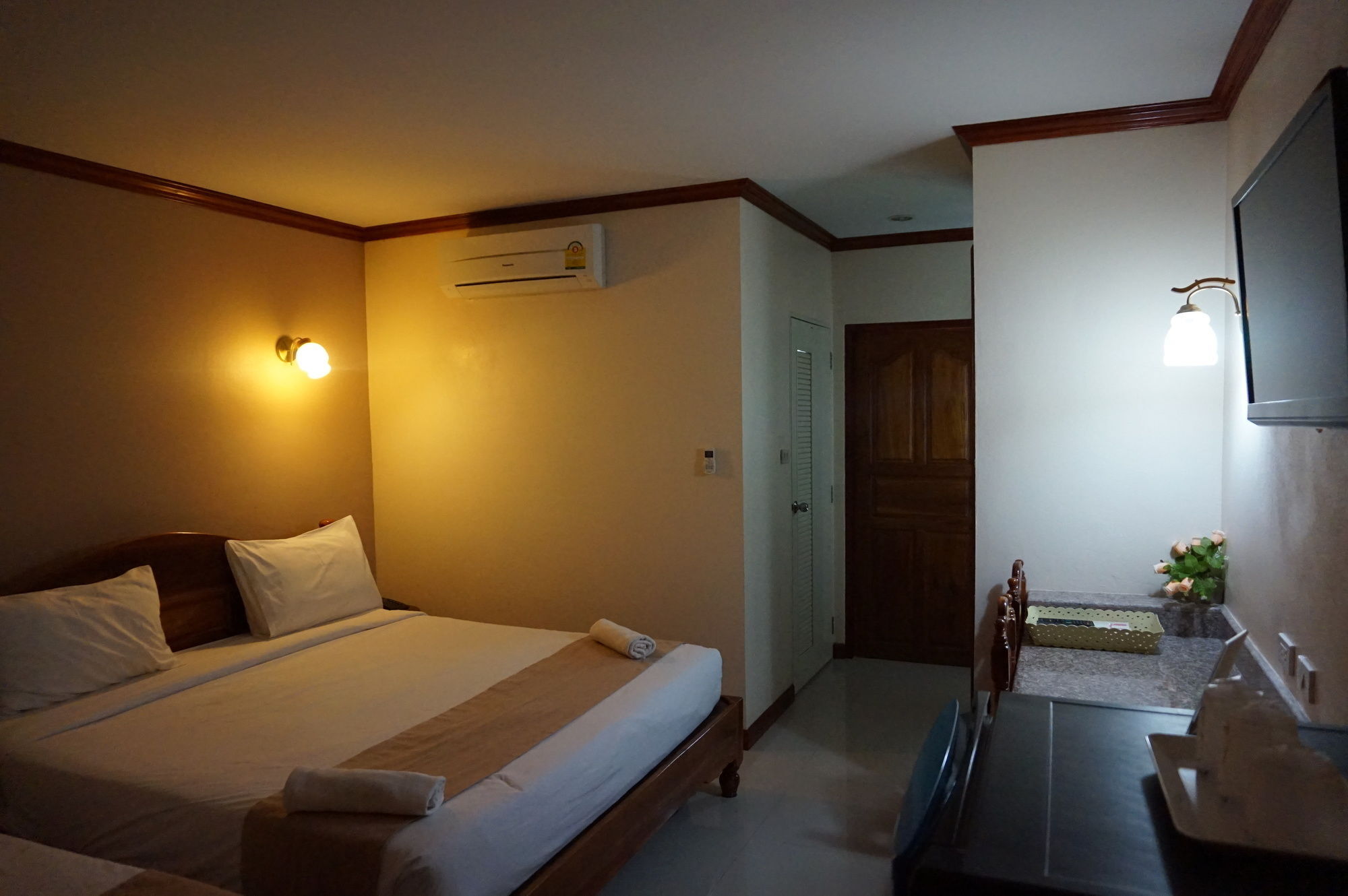 Np Residence Nakhon Phanom Exterior foto